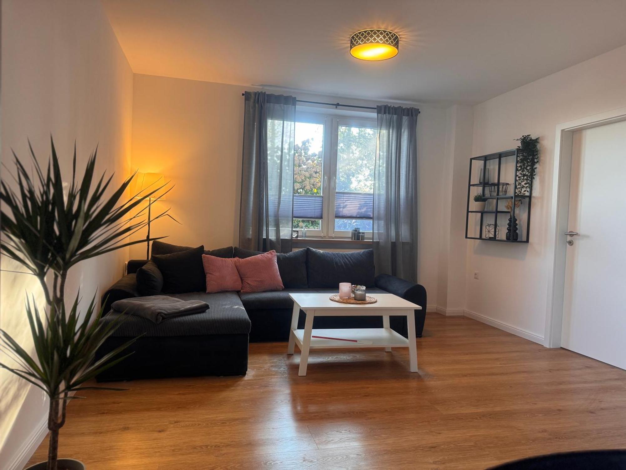 Holl Apartment *